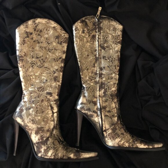 Vintage Style Gold Knee Length Leather Dress Boot - Picture 3 of 16